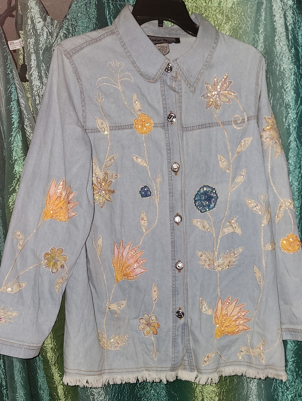 Indigo MOON Blue Embroidered Denim Jacket with Floral Appliqué - Vintage Muse